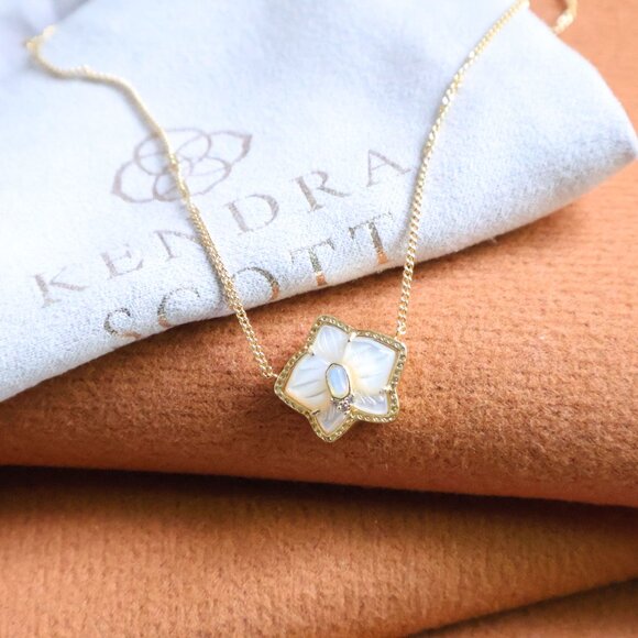 Kendra Scott | Joelle Orchid - Gold Ivory Mother-of-Pearl Necklace - Picture 2 of 2